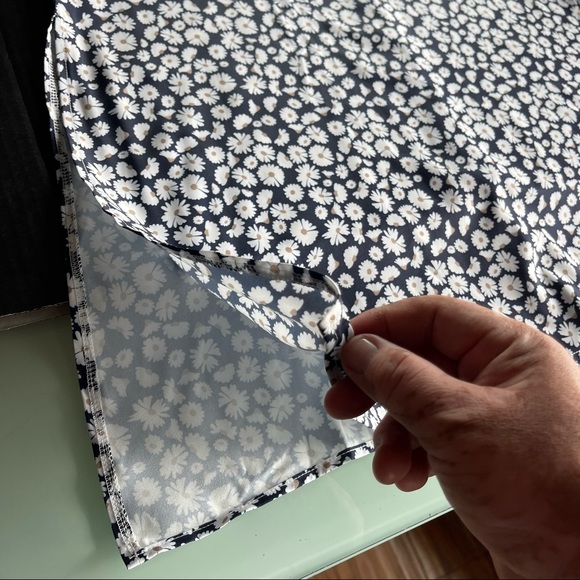 Flower Long Dress Size Large - Picture 12 of 15